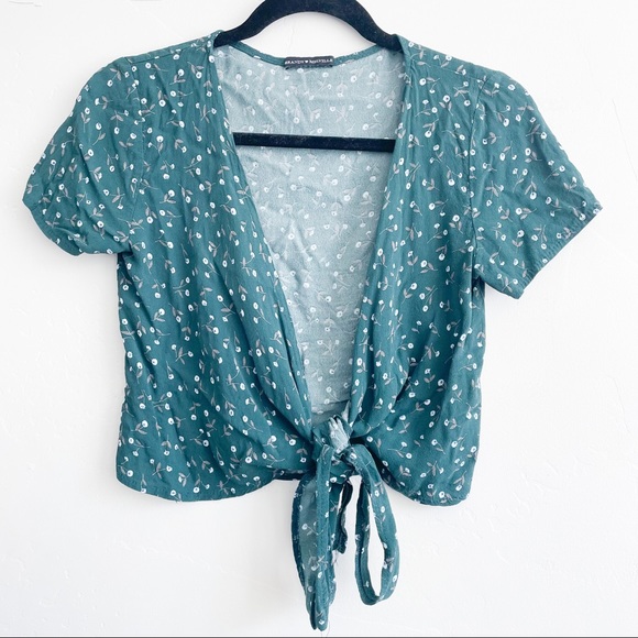 Brandy Melville Tops - Brandy Melville floral wrap top green white